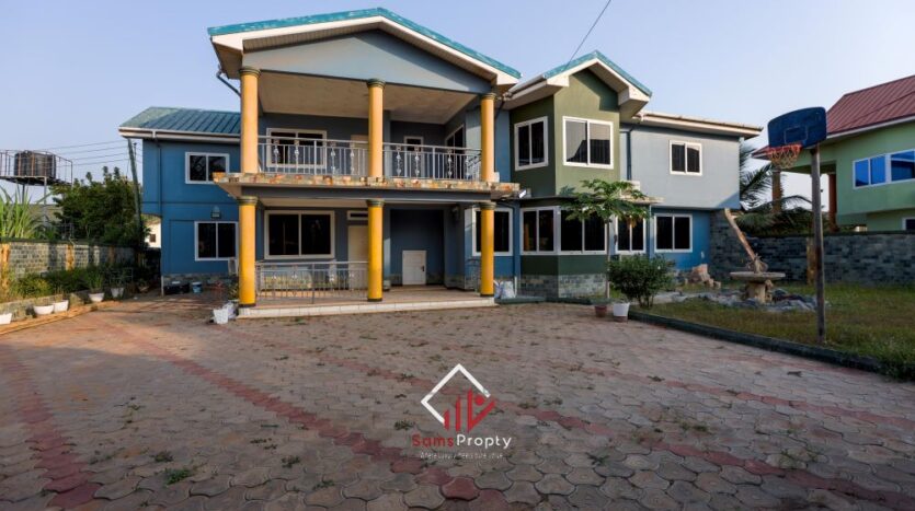 Luxurious 5-Bedroom Mansion with Cinema Room, Study, and Boys’ Quarters for Rent in Spintex